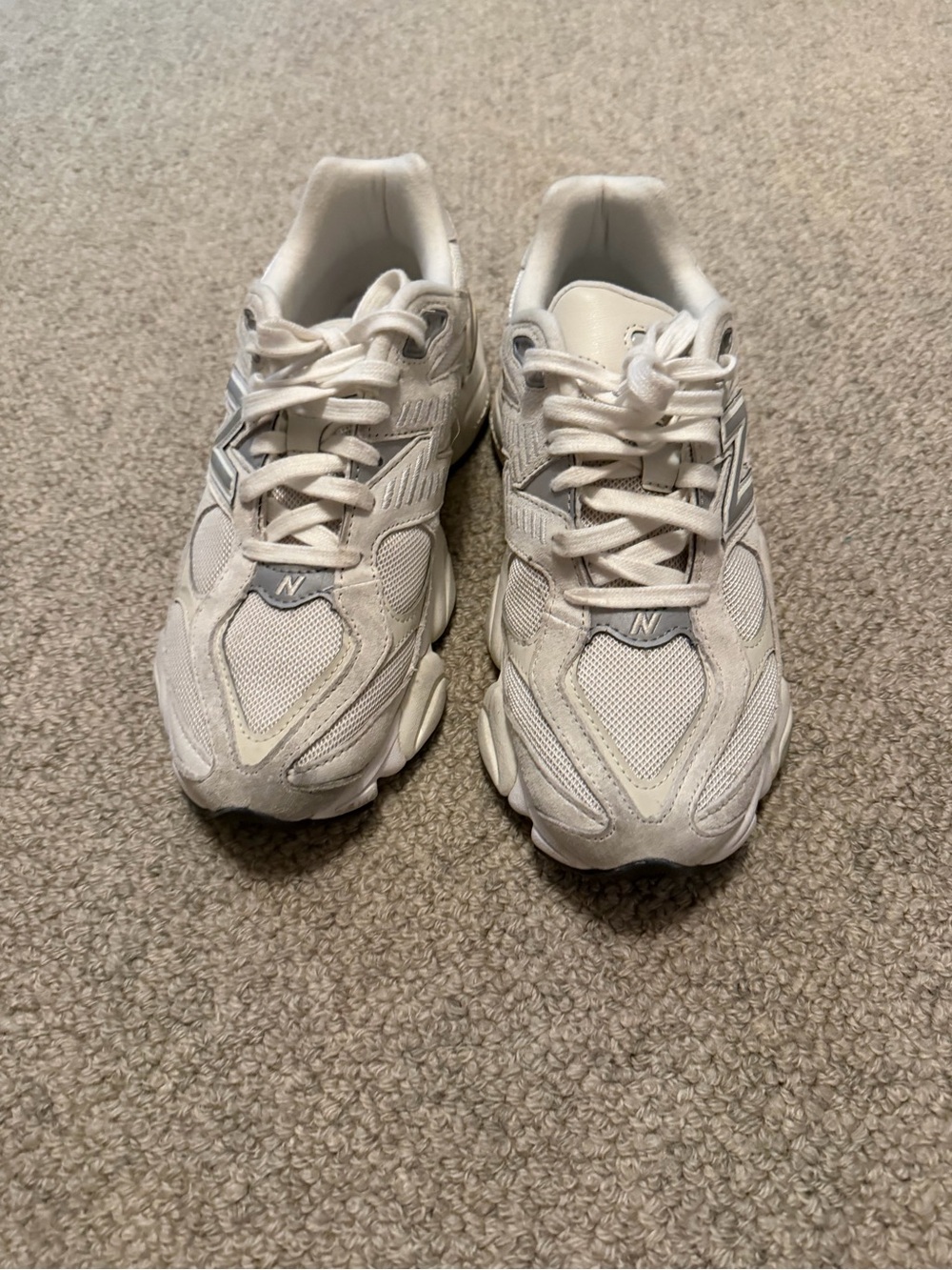 New Balance Cream/Light Gray Athletic Sneakers - Picture 2 of 2